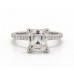Помолвочное кольцо из 18-каратного белого золота с бриллиантами Petite Pave Crown